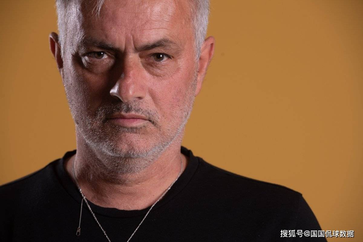 星空sports-赛前德国杯传出新动向，费耶诺德官宣签约，管理层表态：更衣室稳定，医务组通报恢复-星空sports