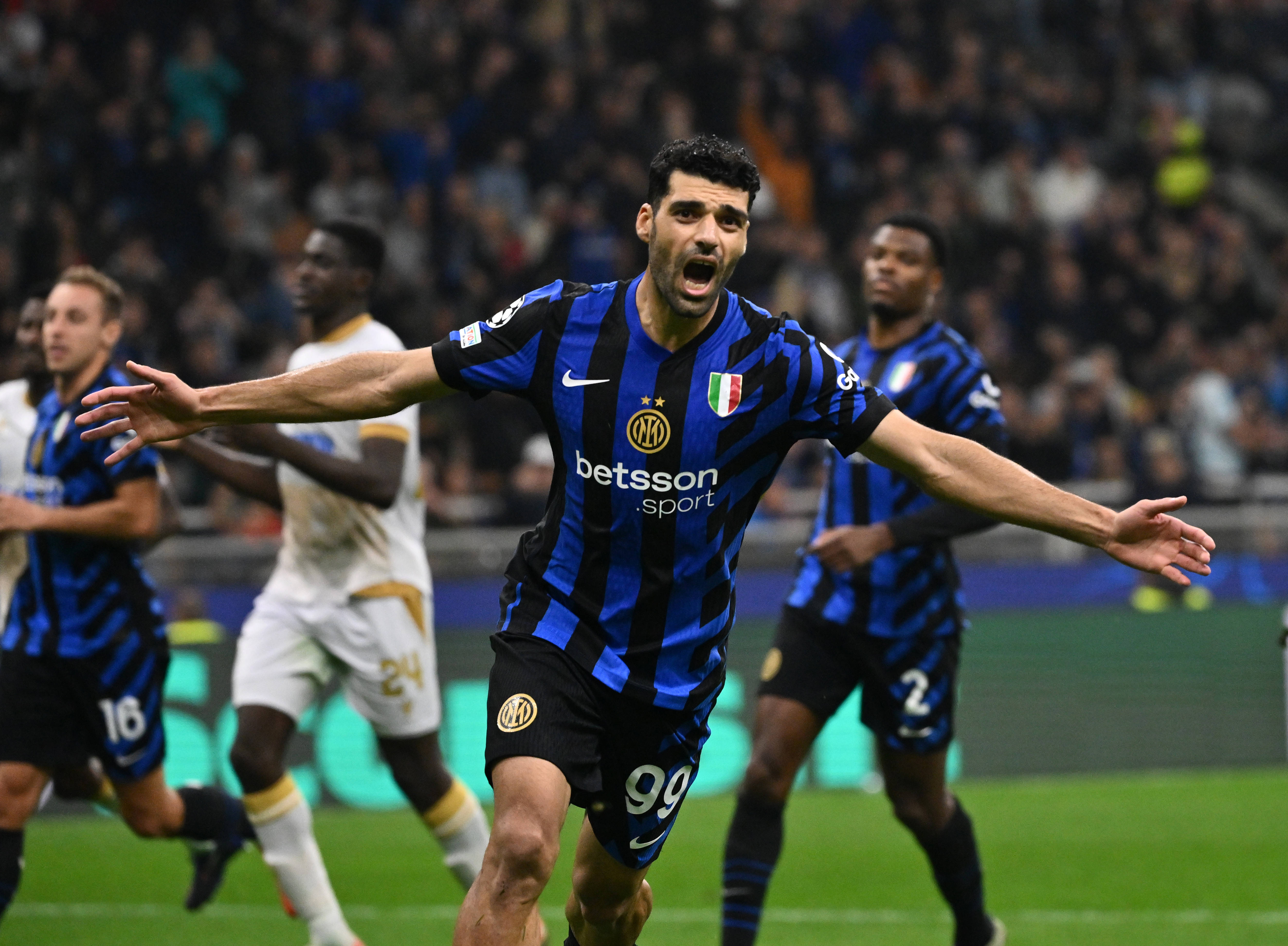 包含北京国安造点机会备战欧冠詹姆斯连续二十场比赛得分超过回归赛场，风云突变俄克拉荷马雷霆赛前绝杀压哨看傻球迷的词条